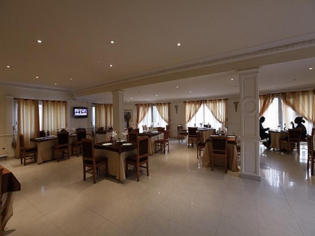 Hotel Palm Beach Pointe Noire Eksteriør billede