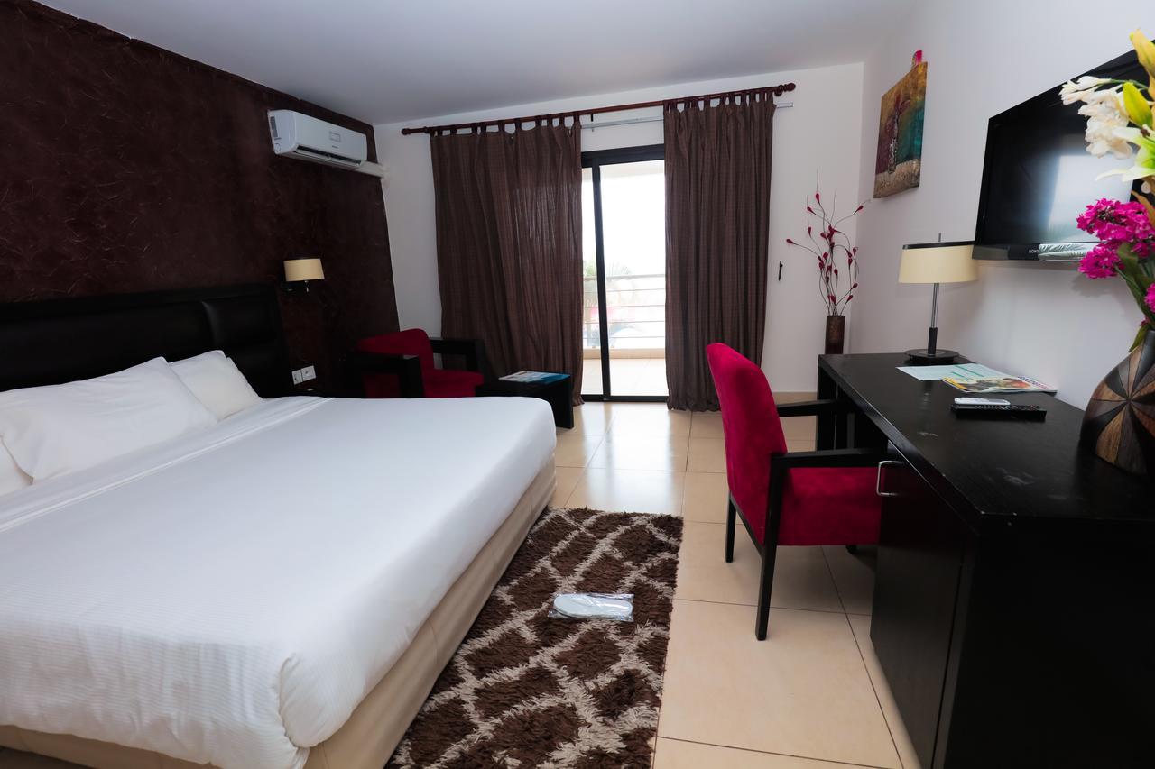 Hotel Palm Beach Pointe Noire Eksteriør billede